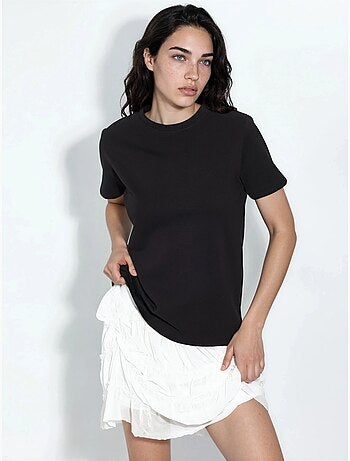 T-shirt tinta unita con girocollo busem