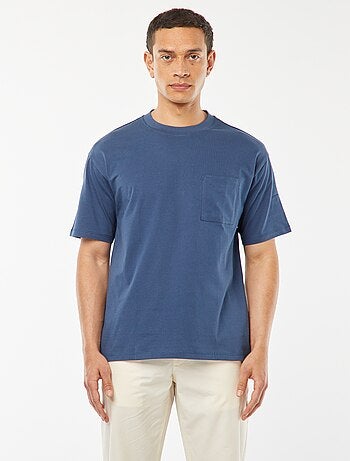 T-shirt tinta unita con taschino