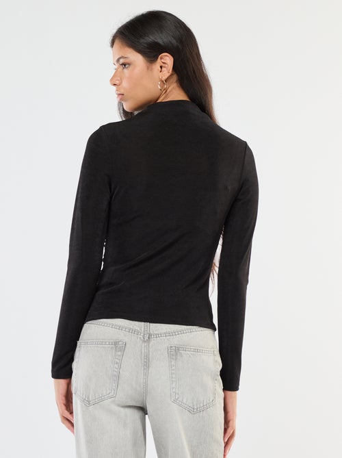 T-shirt tinta unita in tessuto fluido con collo alto - Kiabi