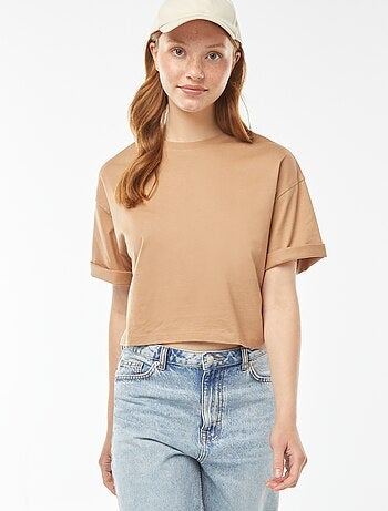 T-shirt tinta unita modello corto maniche corte