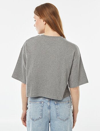 T-shirt tinta unita modello corto maniche corte