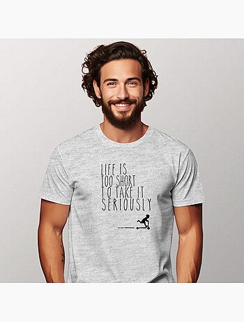 T-shirt Uomo - LIFE IS TOO SHORT