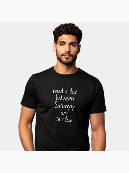 T-shirt Uomo - NEED A DAY BETWEEN SATURDAY AND SUNDAY - Kiabi