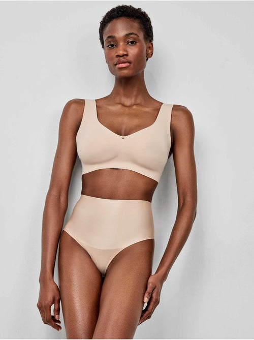 Tanga a vita alta modellante senza cuciture con effetto contenitivo - Kiabi Tanga a vita alta modellante senza cuciture con effetto contenitivo - Kiabi