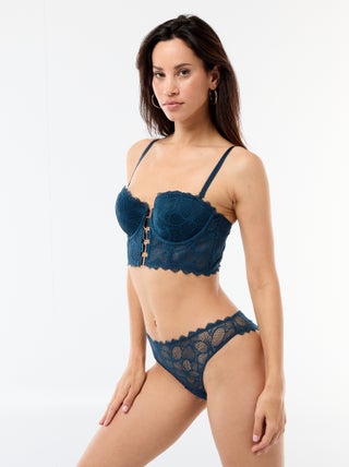 Tanga in pizzo floreale