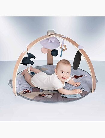 Tappeto gioco e gattonamento con arco in legno Bianca Sky – babyGO