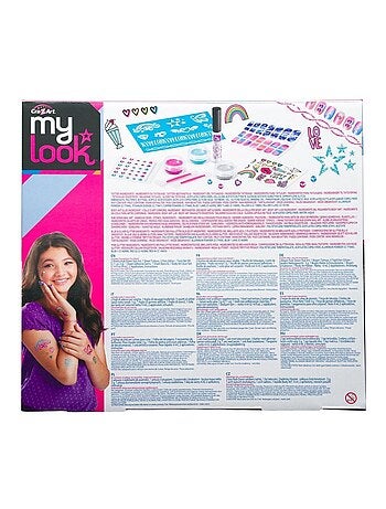 Tatuaggi e unghie scintillanti
