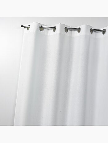 Tenda elegantemente screziata pronta per l'installazione