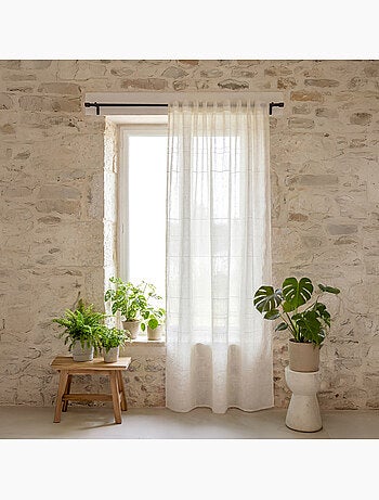 Tenda filtrante con strisce traforate