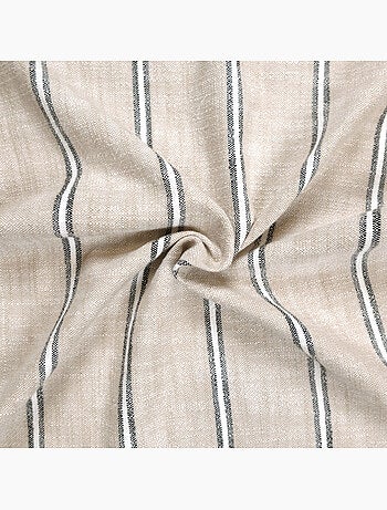 Tenda in cotone fiammato a righe con occhielli