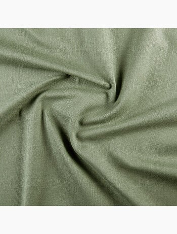 Tenda in lino con occhielli