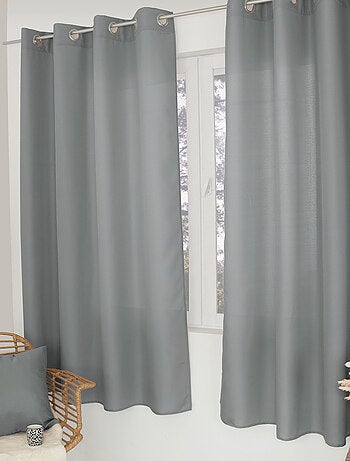 Tenda liscia con occhielli