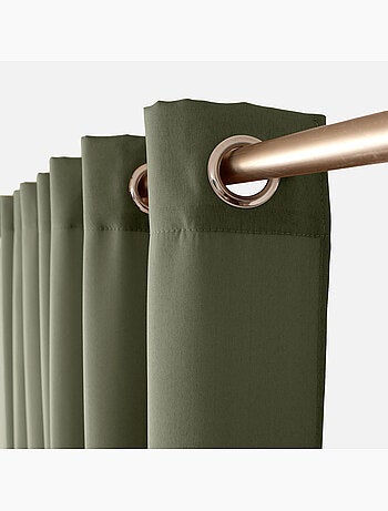 Tenda liscia con occhielli