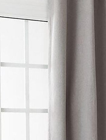 Tenda oscurante e isolante con treccia di arricchimento