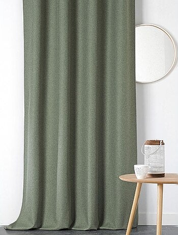 Tenda oscurante e isolante con treccia di arricchimento