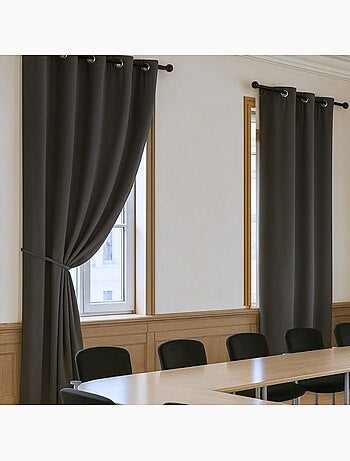 Tenda oscurante ignifuga M1