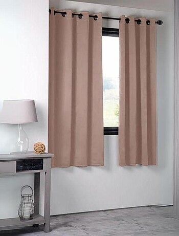 Tenda oscurante liscia 210gr/m2