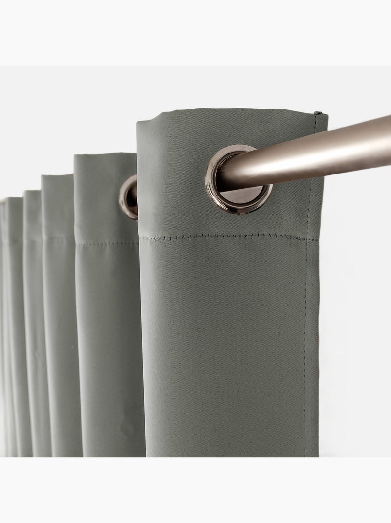 Tenda oscurante liscia con 8 occhielli Grigio chiaro - Kiabi