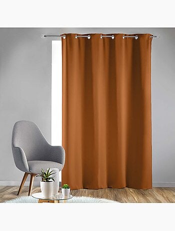 Tenda oscurante semplice con occhielli