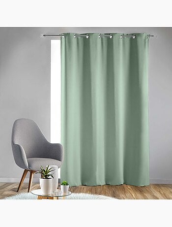 Tenda oscurante semplice con occhielli