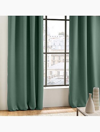 Tenda oscurante semplice con occhielli