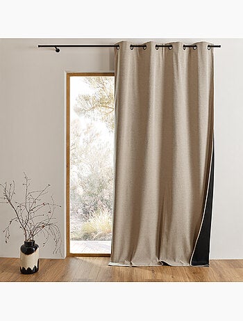 Tenda termica oscurante ad occhielli