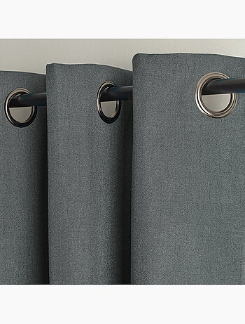 Tenda termica oscurante ad occhielli
