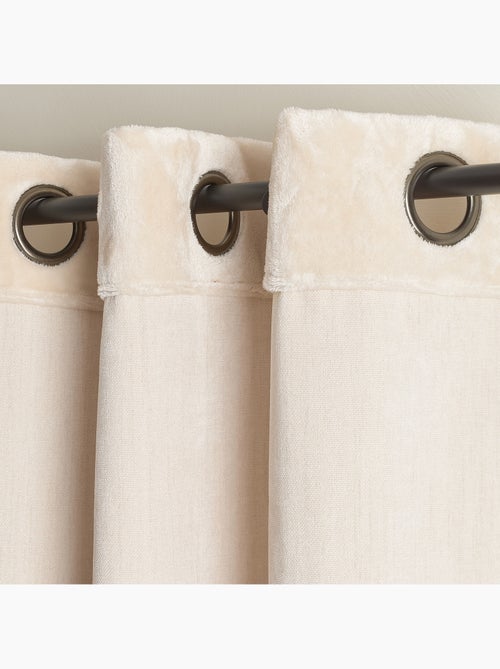 Tenda termica reversibile con occhielli e retro in pile - Kiabi Tenda termica reversibile con occhielli e retro in pile - Kiabi