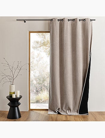 Tenda termoisolante e oscurante con occhielli