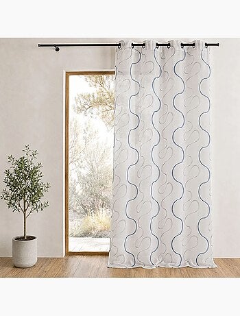 Tenda trasparente ricamata con motivi contemporanei