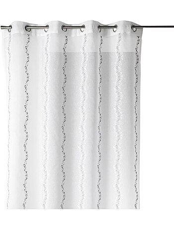 Tenda trasparente ricamata con sottili righe verticali stilizzate