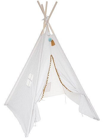 Tipi con nappe rotonde