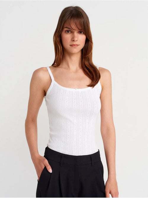 Top a canotta in cotone a coste slim fit dilvin - Kiabi Top a canotta in cotone a coste slim fit dilvin - Kiabi