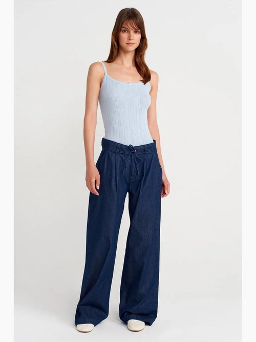 Top a canotta in cotone a coste slim fit dilvin - Kiabi Top a canotta in cotone a coste slim fit dilvin - Kiabi
