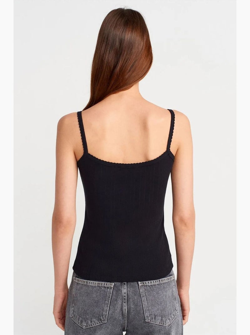 Top a canotta in cotone a coste slim fit dilvin Nero - Kiabi