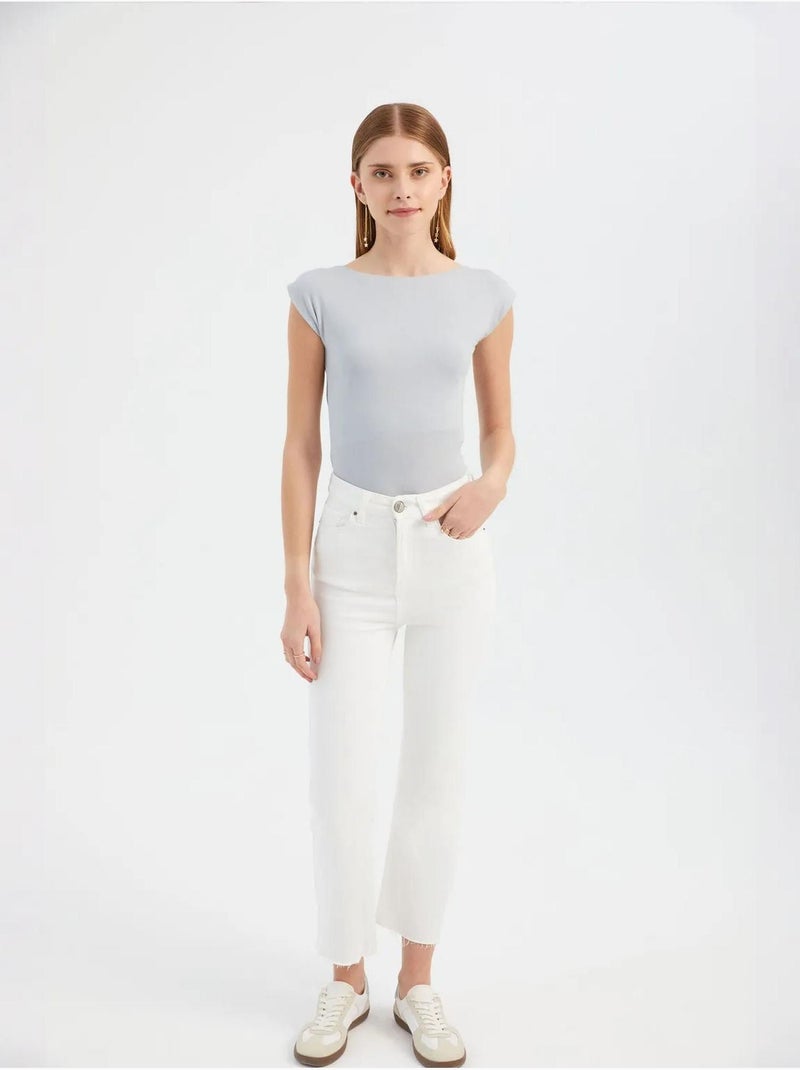 Top aderente con scollo tondo e taglio sulla schiena Grigio - Kiabi