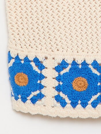 Top all'uncinetto senza maniche