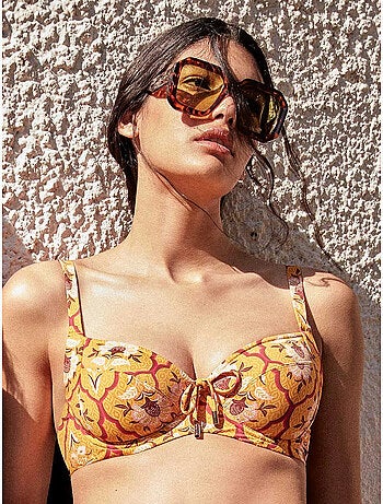 Top bikini a coppa senza imbottitura
