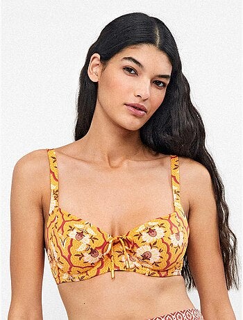 Top bikini a coppa senza imbottitura