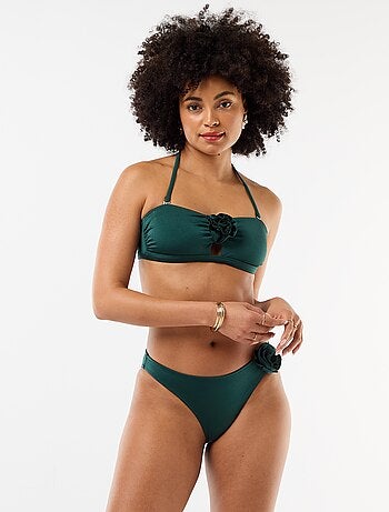 Top bikini a fascia con dettaglio fiore in rilievo