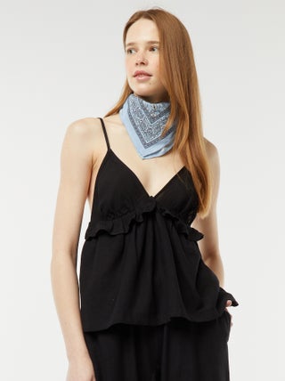 Top con spalline sottili regolabili