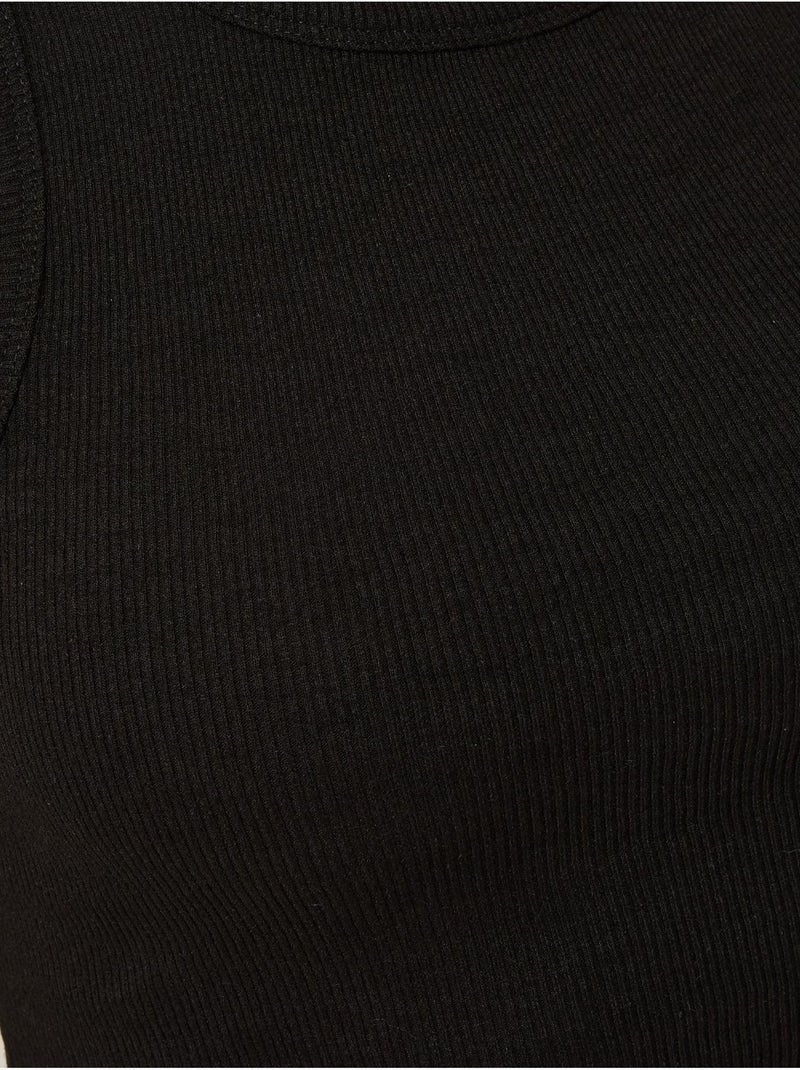 Top corto in maglia a coste senza maniche con scollo a girocollo hiccup Nero - Kiabi