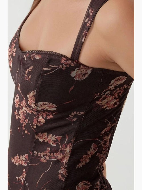 Top corto in tulle stampato con colletto a cuore hiccup - Kiabi Top corto in tulle stampato con colletto a cuore hiccup - Kiabi