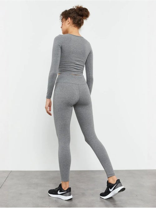 Top corto slim fit a maniche lunghe tommy - Kiabi Top corto slim fit a maniche lunghe tommy - Kiabi