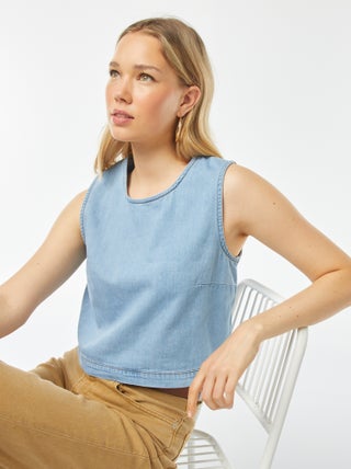 Top crop top senza maniche tinta unita