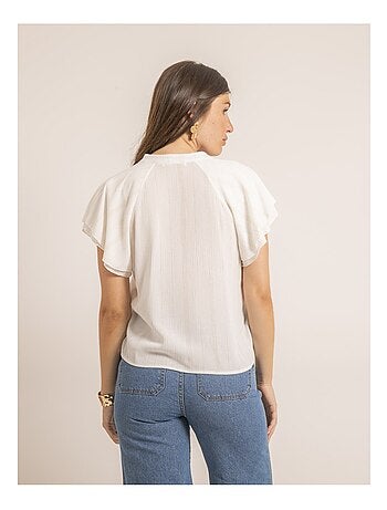 Top fluido a maniche corte con volant FABEA