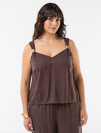 Top fluido in misto lino con gioielli dorati