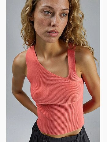 Top in maglia a coste senza maniche con scollo asimmetrico e vestibilità aderente my fashion