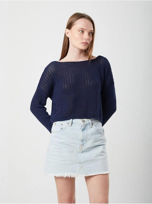 Top in maglia crop con scollo a barca e lavorazione traforata mixray - Kiabi Top in maglia crop con scollo a barca e lavorazione traforata mixray - Kiabi