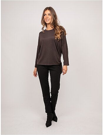 Top in maglia sottile con laccio da annodare fenella